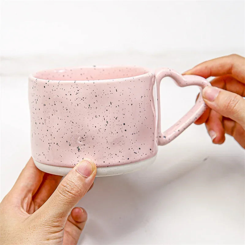 Taza de cerámica "Amor Rosa"