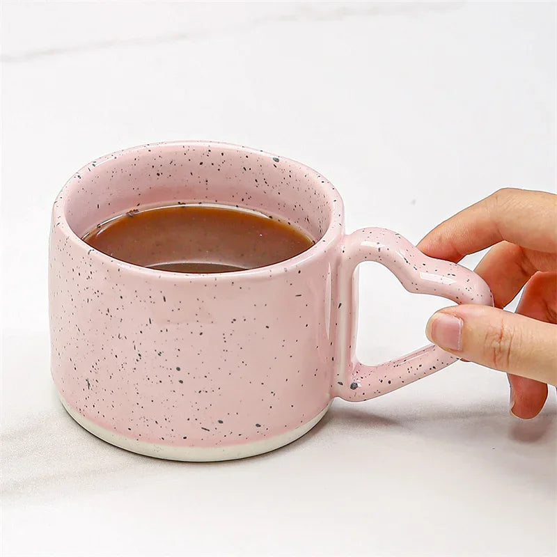 Taza de cerámica "Amor Rosa"